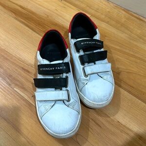 Givenchy shoes size 33. As brand new with some wear and tear